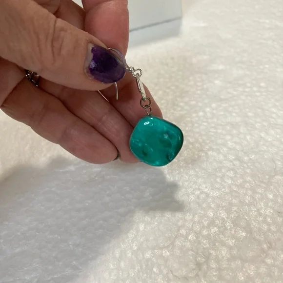 Elegant Silver and Teal Earrings Set ( 2 pairs ) - Picture 6 of 11